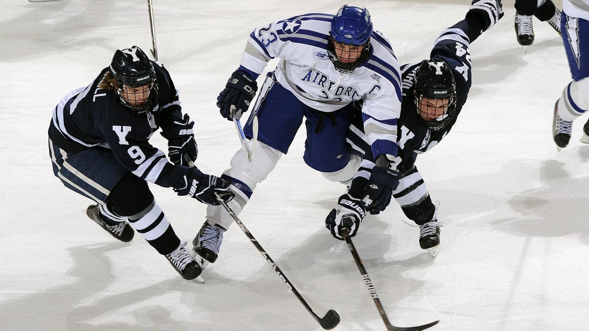 青年才俊成长：足球天赋的培养与发现，足球人才成长的教育模式有哪些